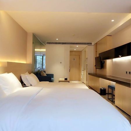 Shanghai Rongju Hotel Lujiazui Hotel エクステリア 写真