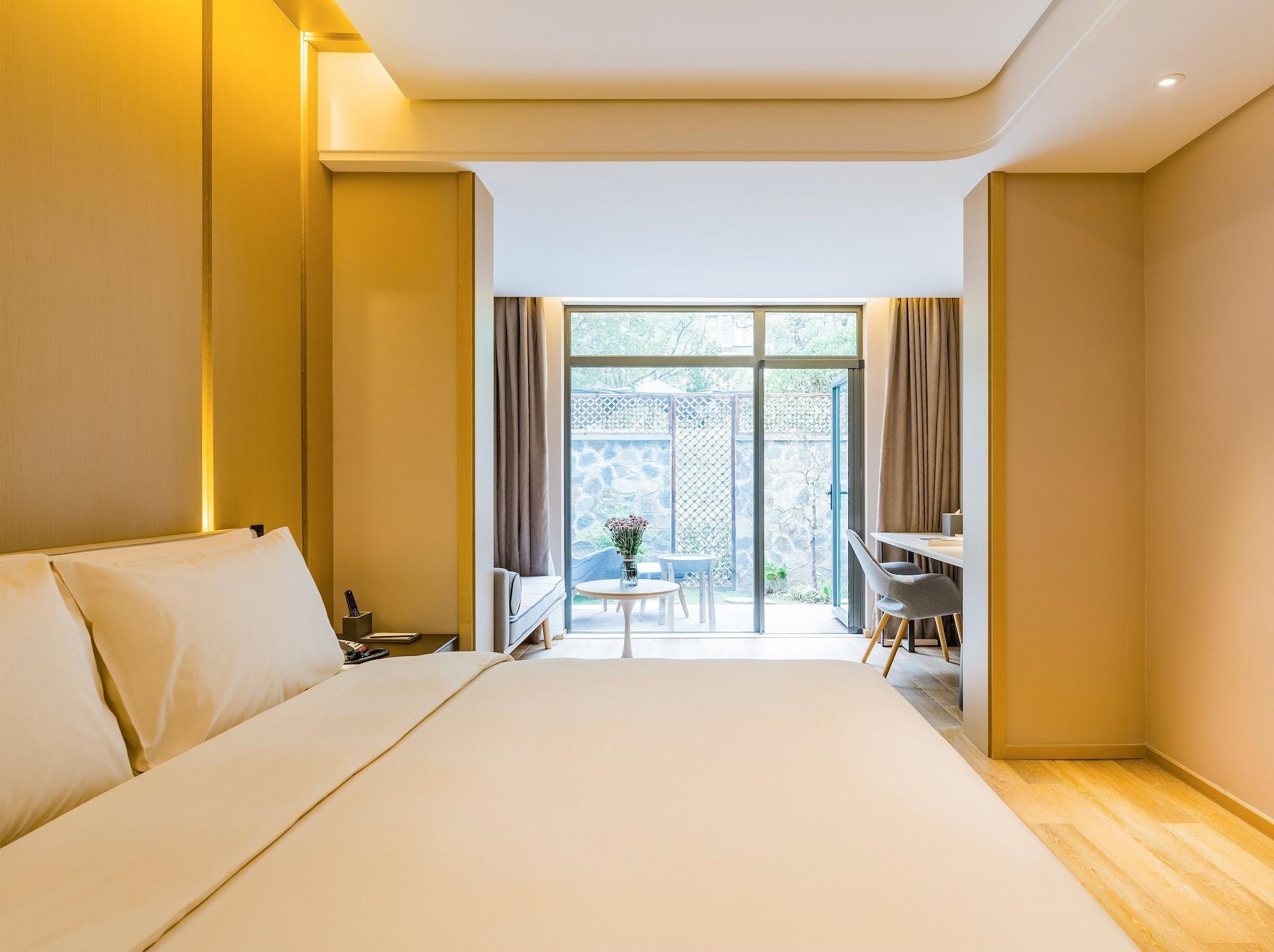 Shanghai Rongju Hotel Lujiazui Hotel エクステリア 写真