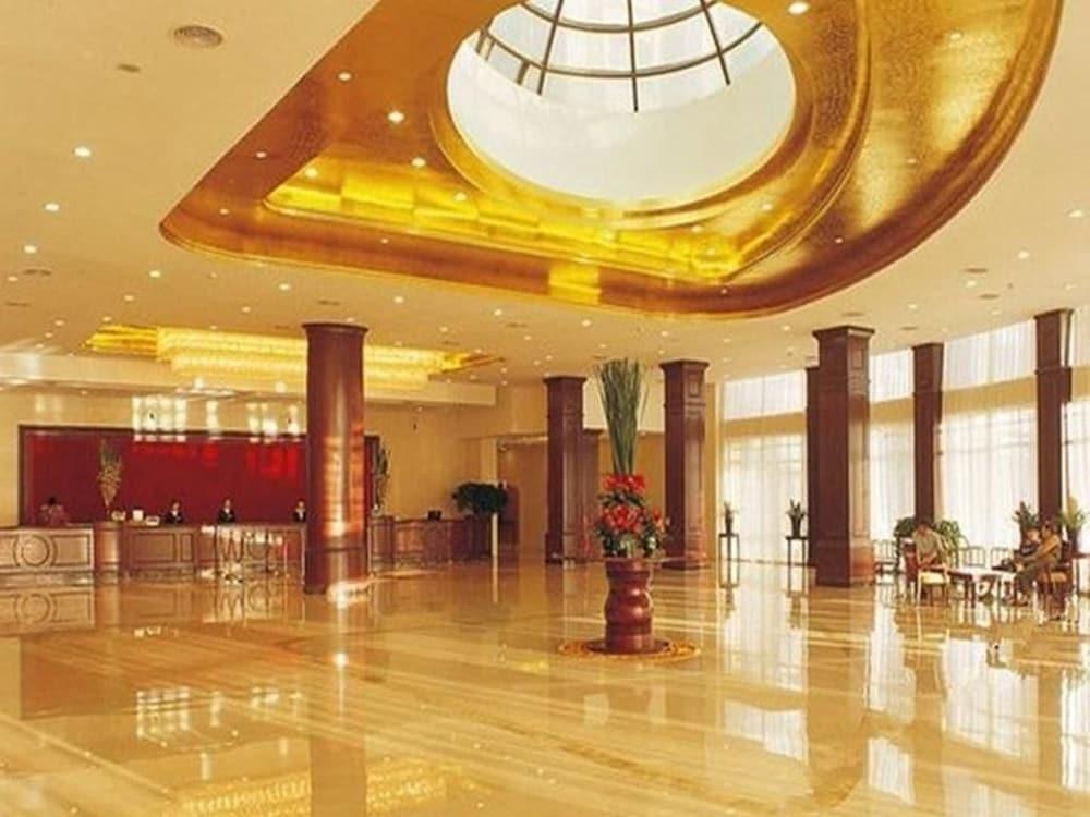 Shanghai Rongju Hotel Lujiazui Hotel エクステリア 写真