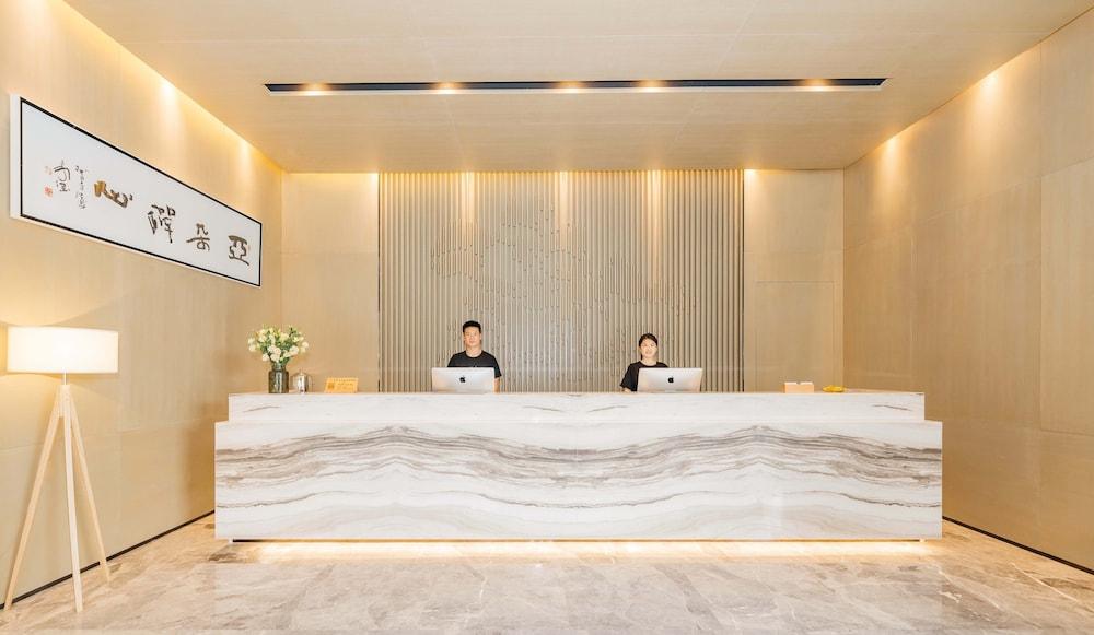 Shanghai Rongju Hotel Lujiazui Hotel エクステリア 写真