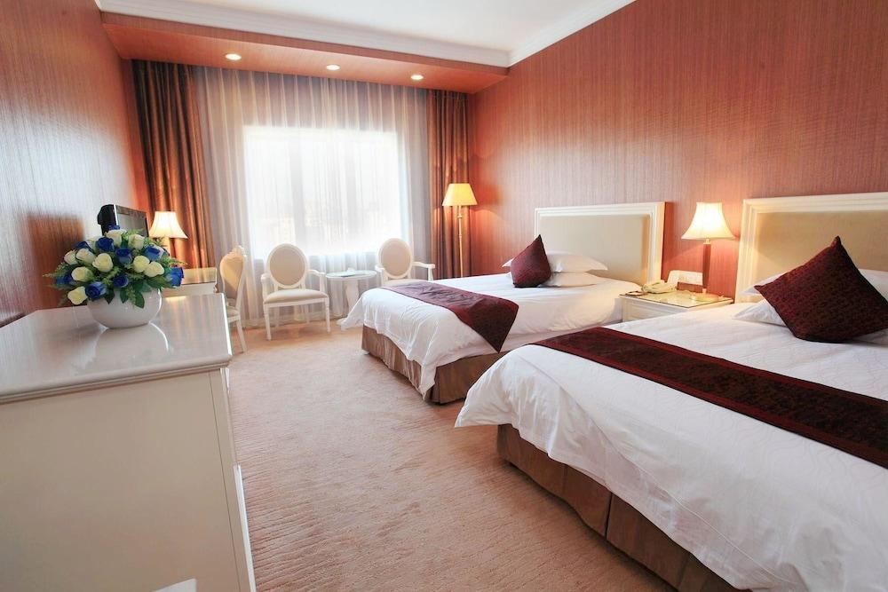 Shanghai Rongju Hotel Lujiazui Hotel エクステリア 写真