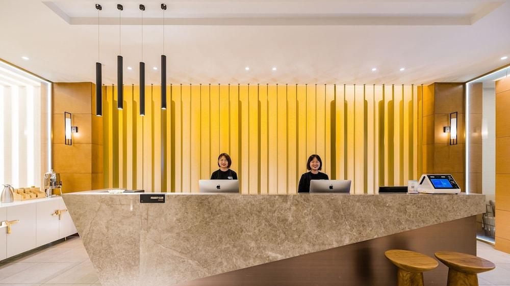 Shanghai Rongju Hotel Lujiazui Hotel エクステリア 写真